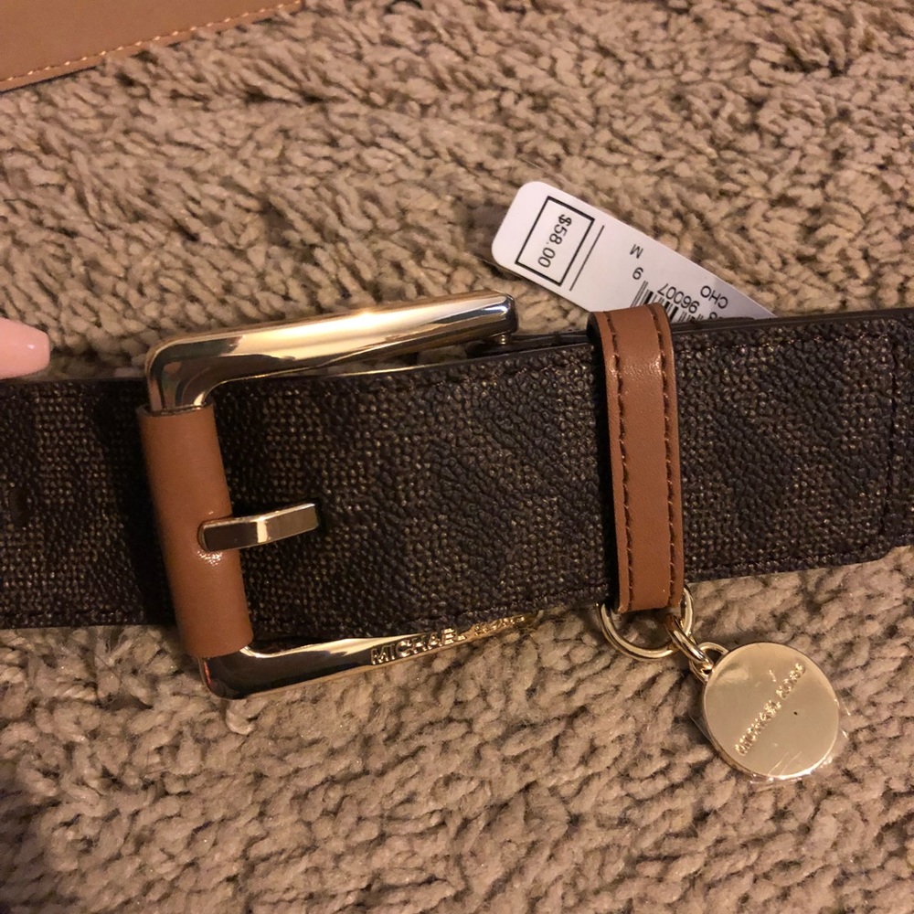 Michael Kors belt